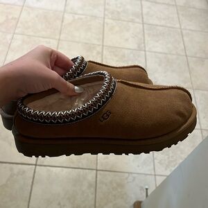 Ugg Tasman slippers
